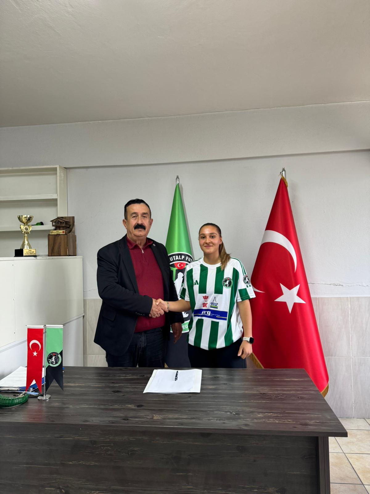 B44F3B46 80E1 4C10 B221 554Ea77509F2