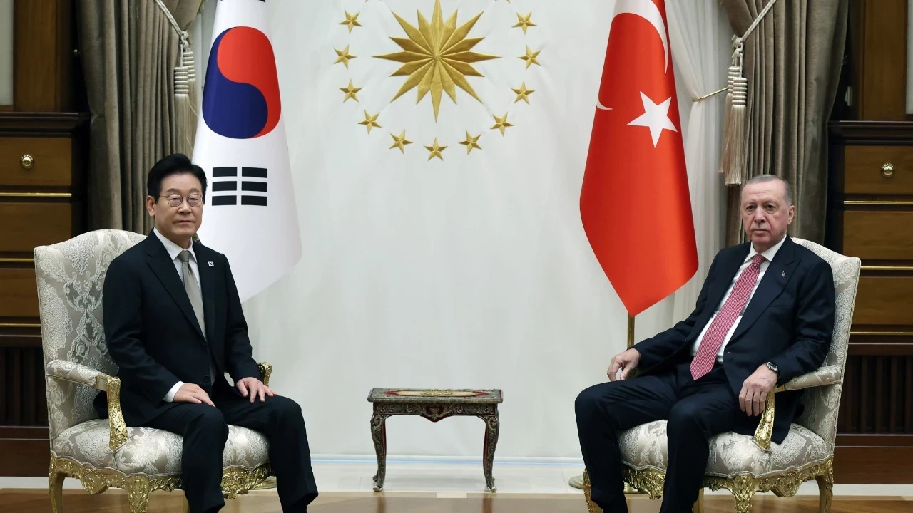 Erdogan Guney Kore Ile Nukleer Guc Santrali Kurulmasi Konusunda Gorusmelerimiz Suruyor Kkbp Cover