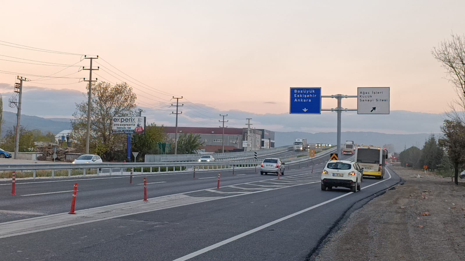 F99F3307 4Fdf 4214 Bf7C 17C78B205Fda