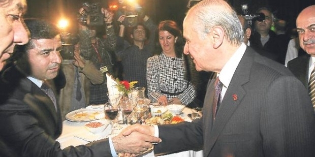 Raw Demirtas Kan Dokulunce Bahcelinin Yuzune Can Geldi 449372972