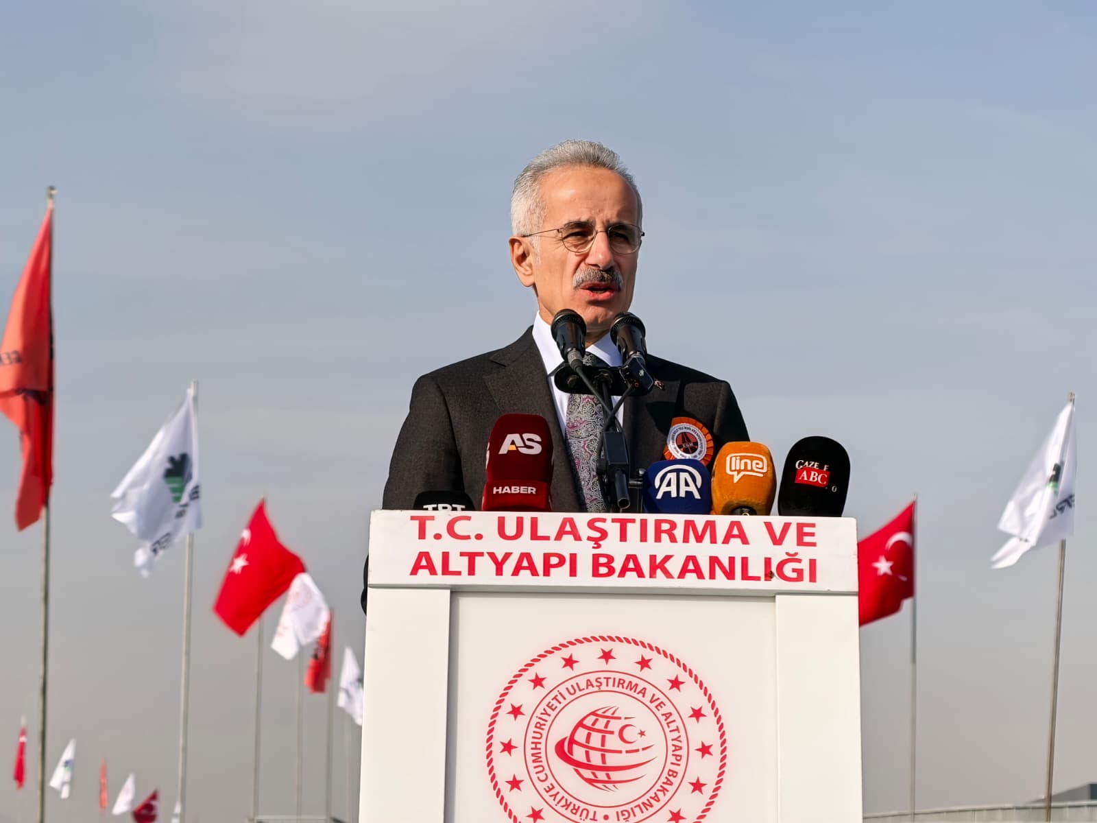 Whatsapp Image 2025 11 21 At 11.50.34-1