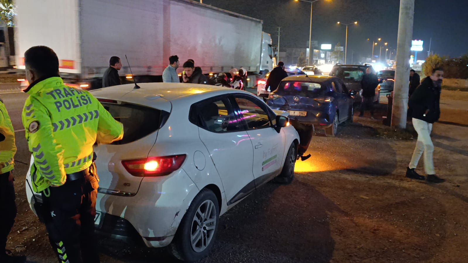 04265A32 F02A 41Ec 967E 4Afeef944B5F