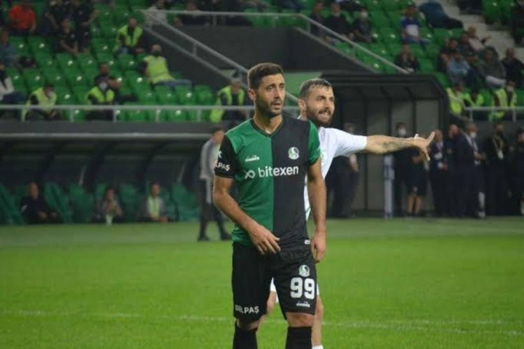 1725239 Tahir Babaoglu Bursaspor Da 667F241Be1677