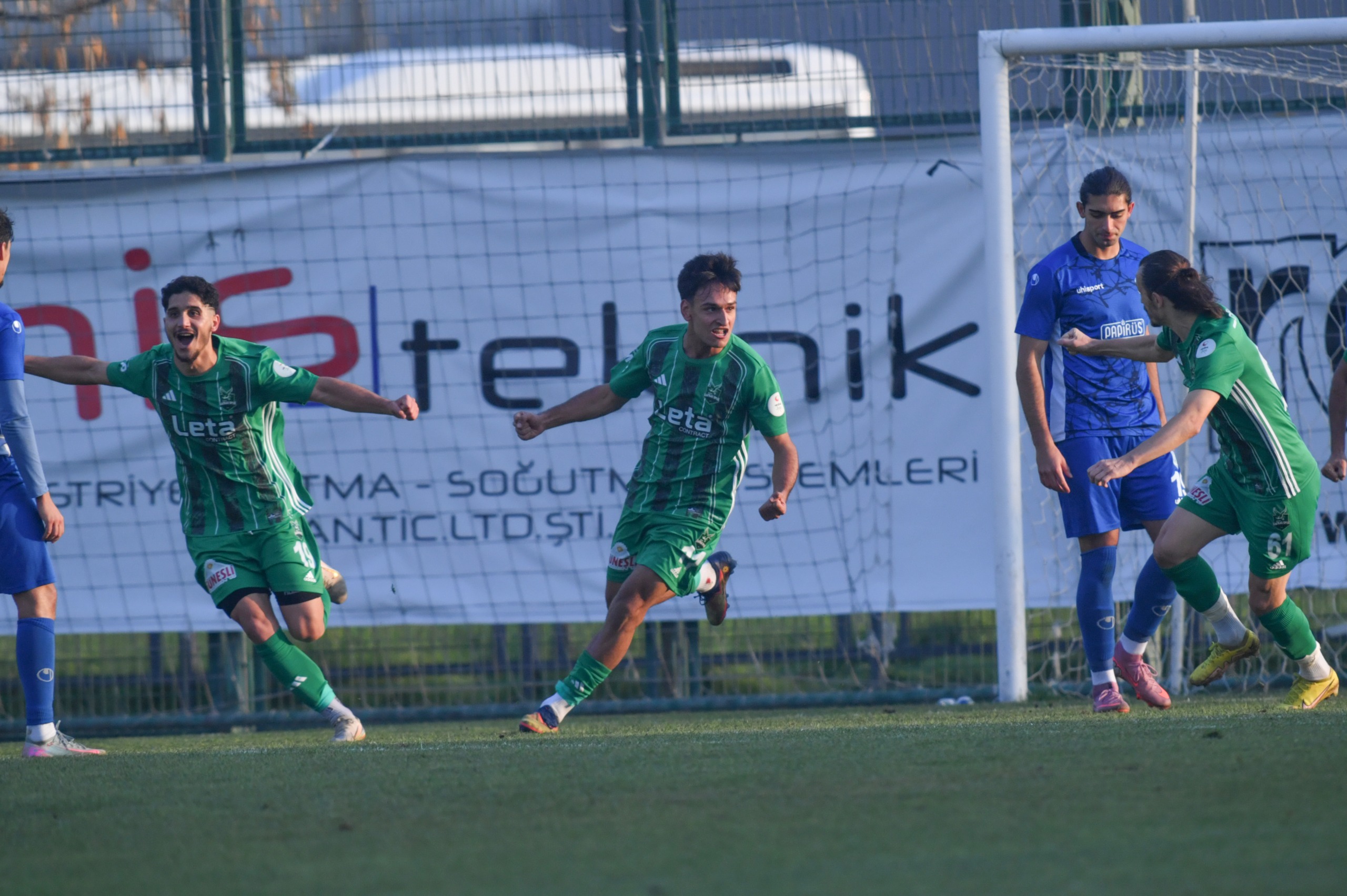 1B08Afa1 0D79 40Dd Aca4 A30C9Cd9B7Bc