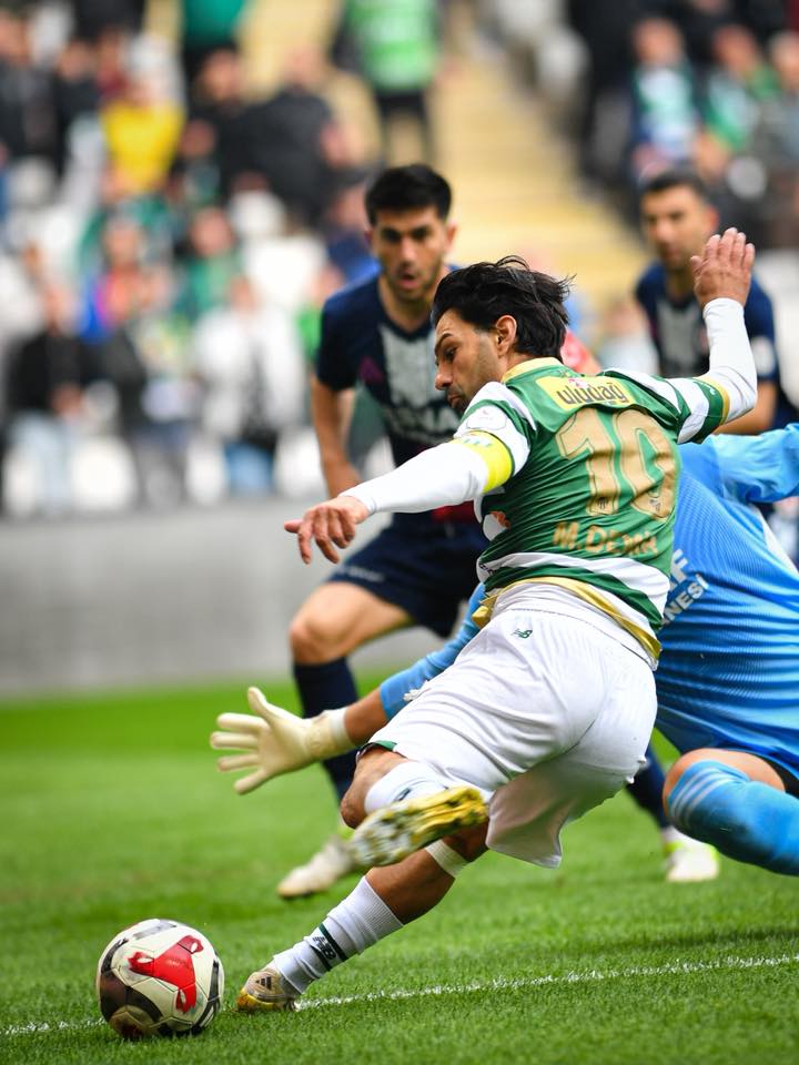 590393563 1412575816896160 2601416663815346453 N