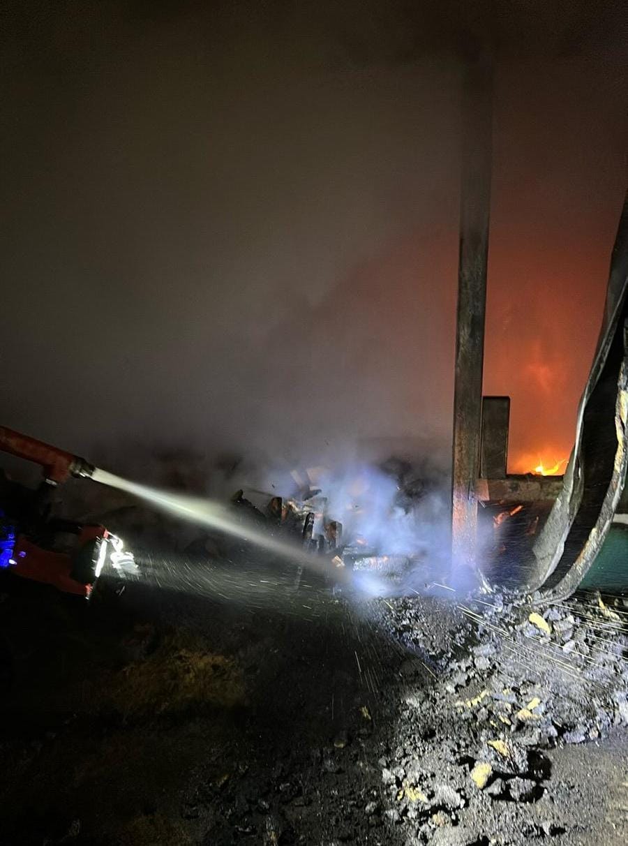 A05Fd761 Cf19 4Ed8 B69A Bb09Fcceeacf