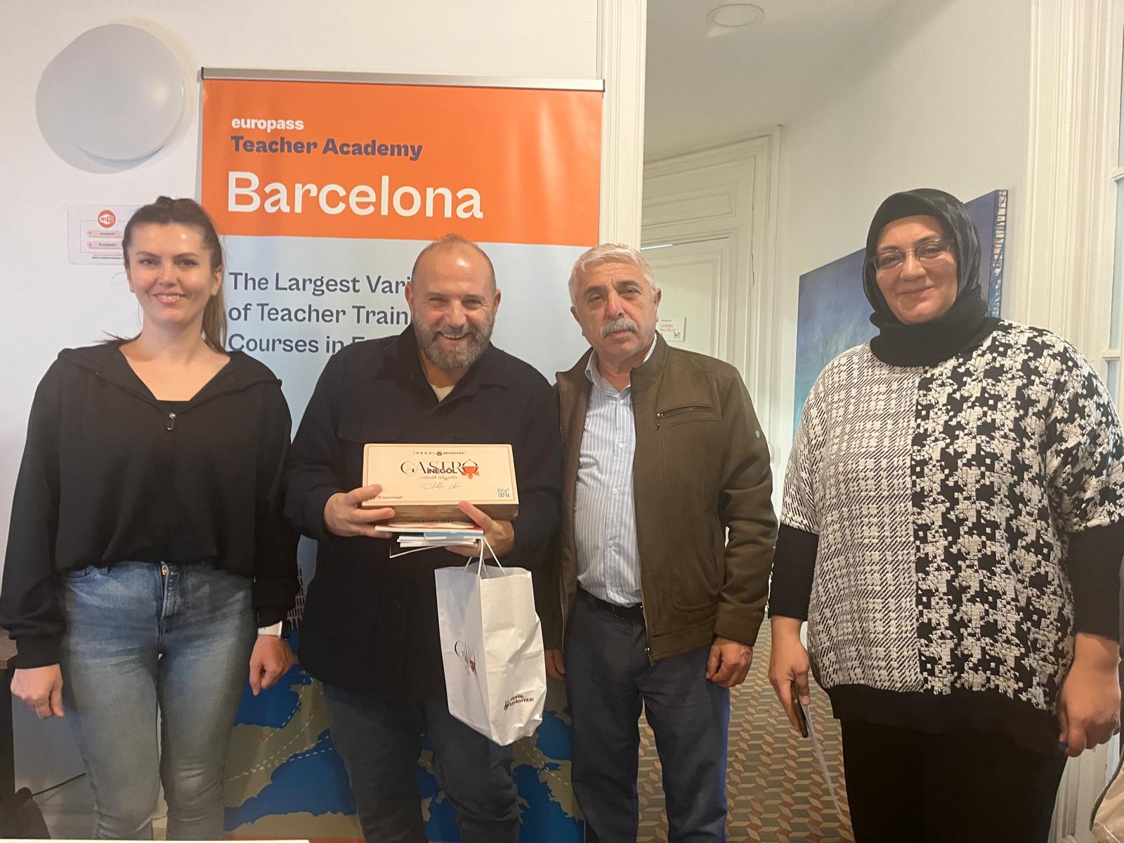 D63C0119 6Ba9 4E9D 8222 A23D80Cdd6Ed