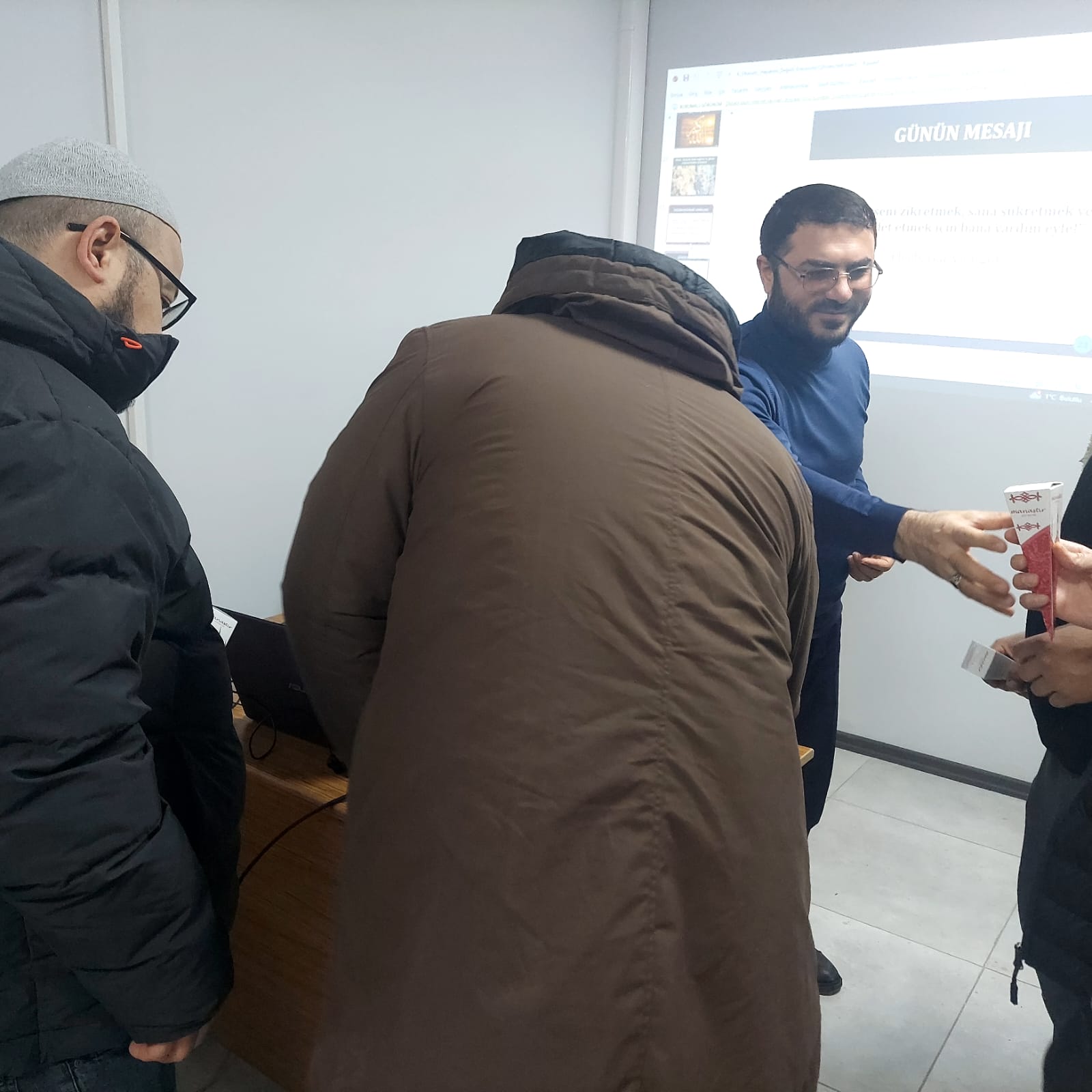 2939De8D 0E12 4C3B 86Be 988523311824