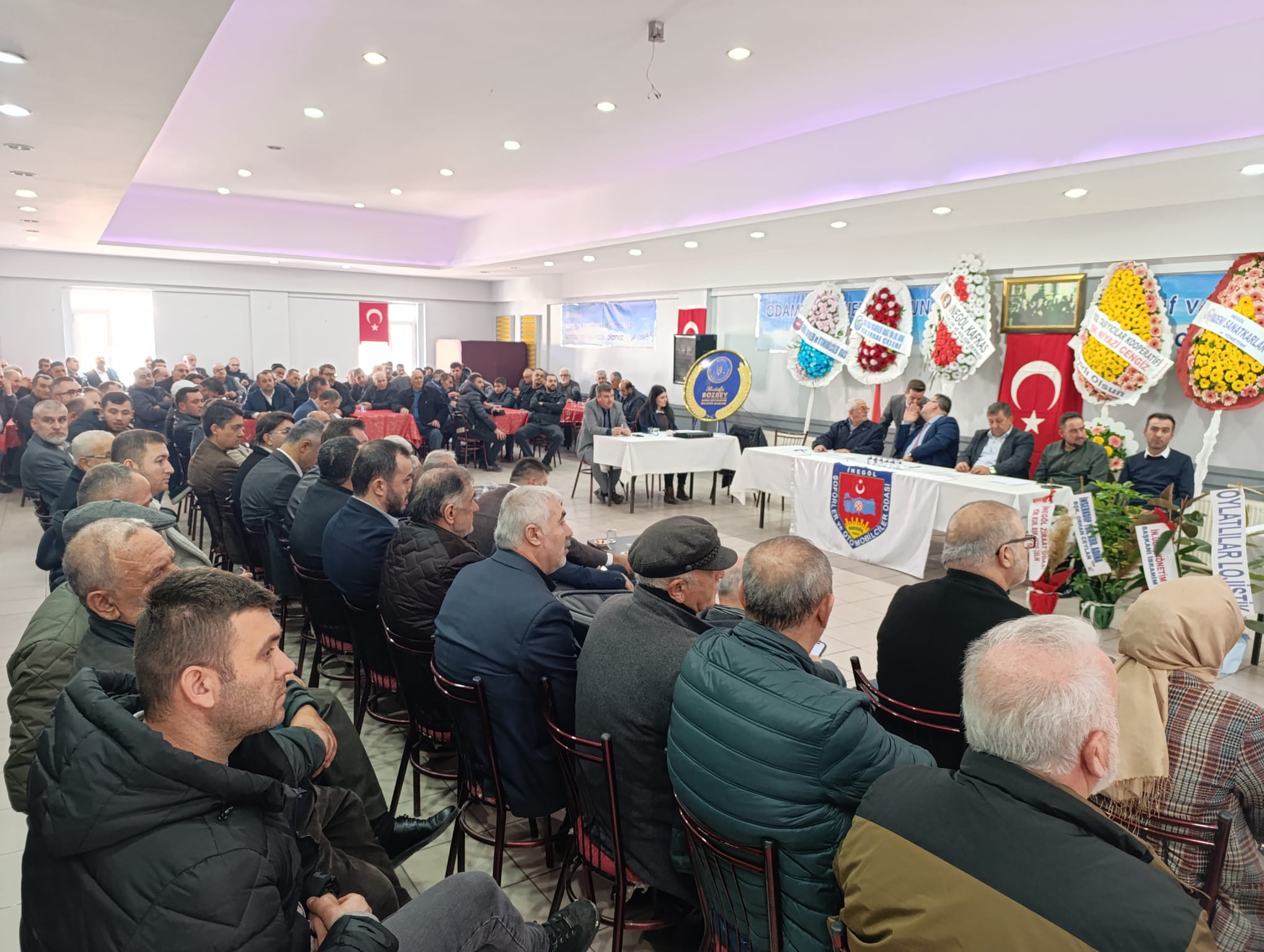 9B989B02 2B69 40Aa 9A18 5Af4Ab357B60