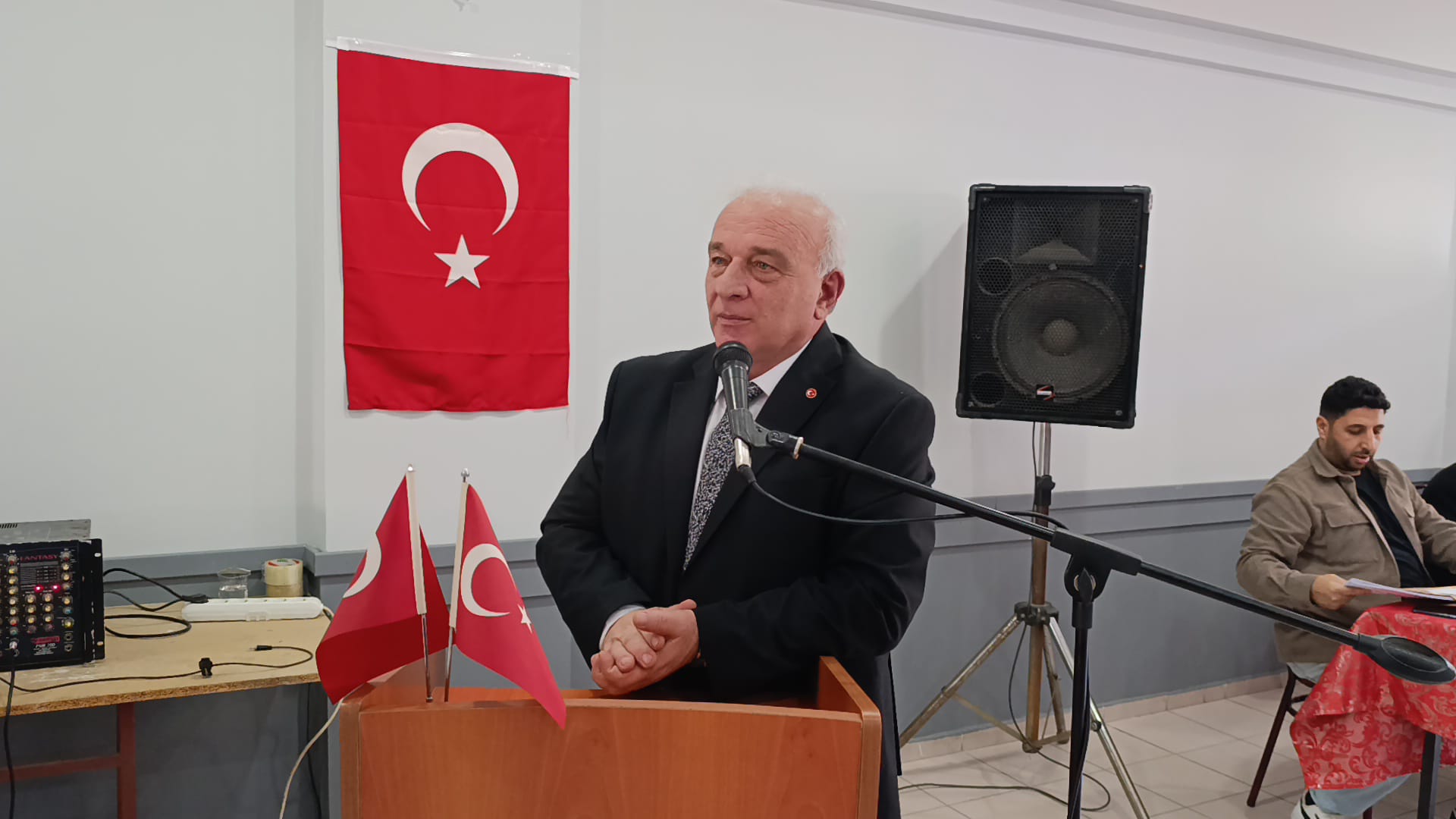 Dee1C145 2Dd7 45E1 B7Db 8542C4B653C6