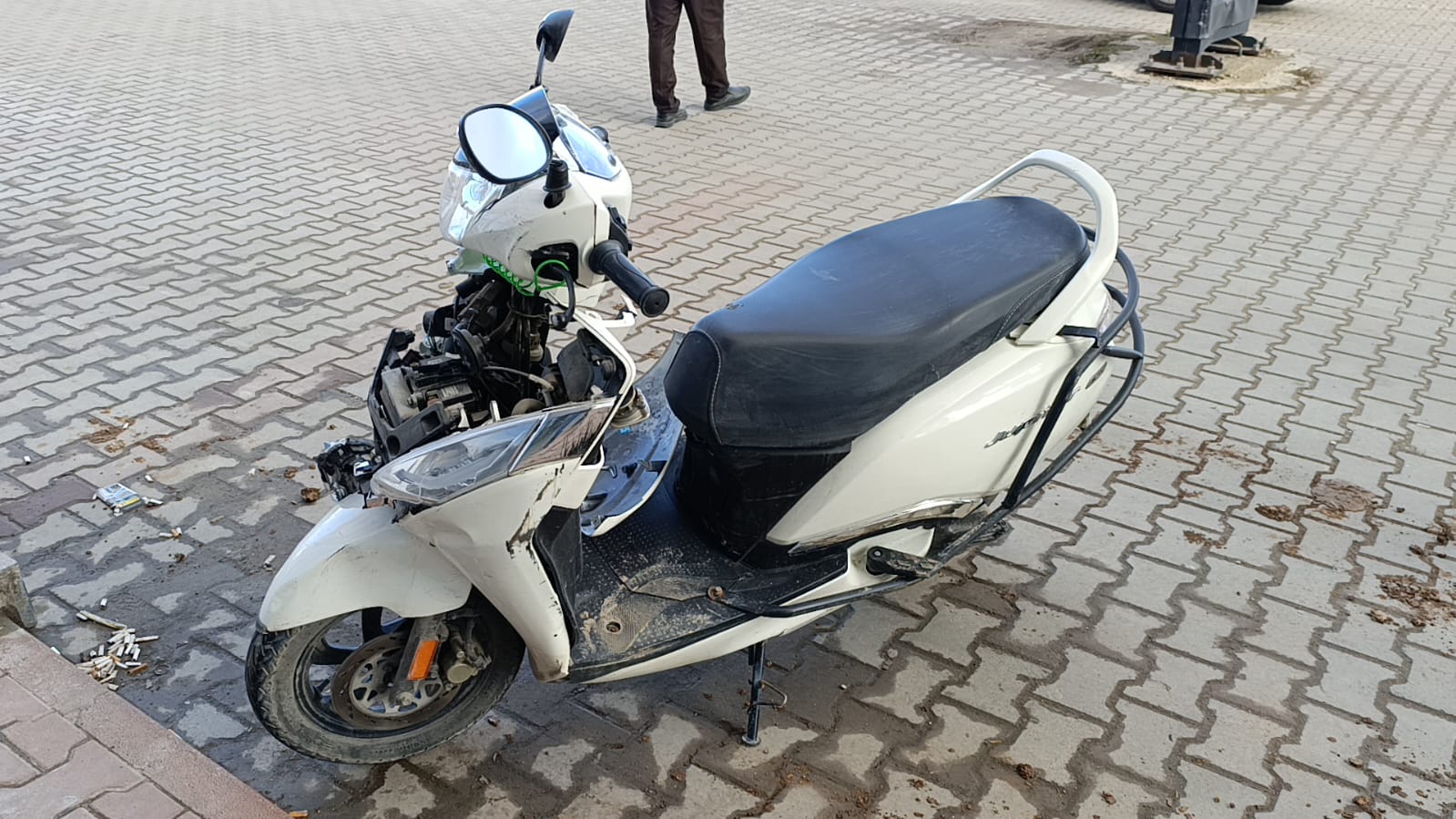 E4A19298 Ddd3 4B92 B70E F169109C7D49