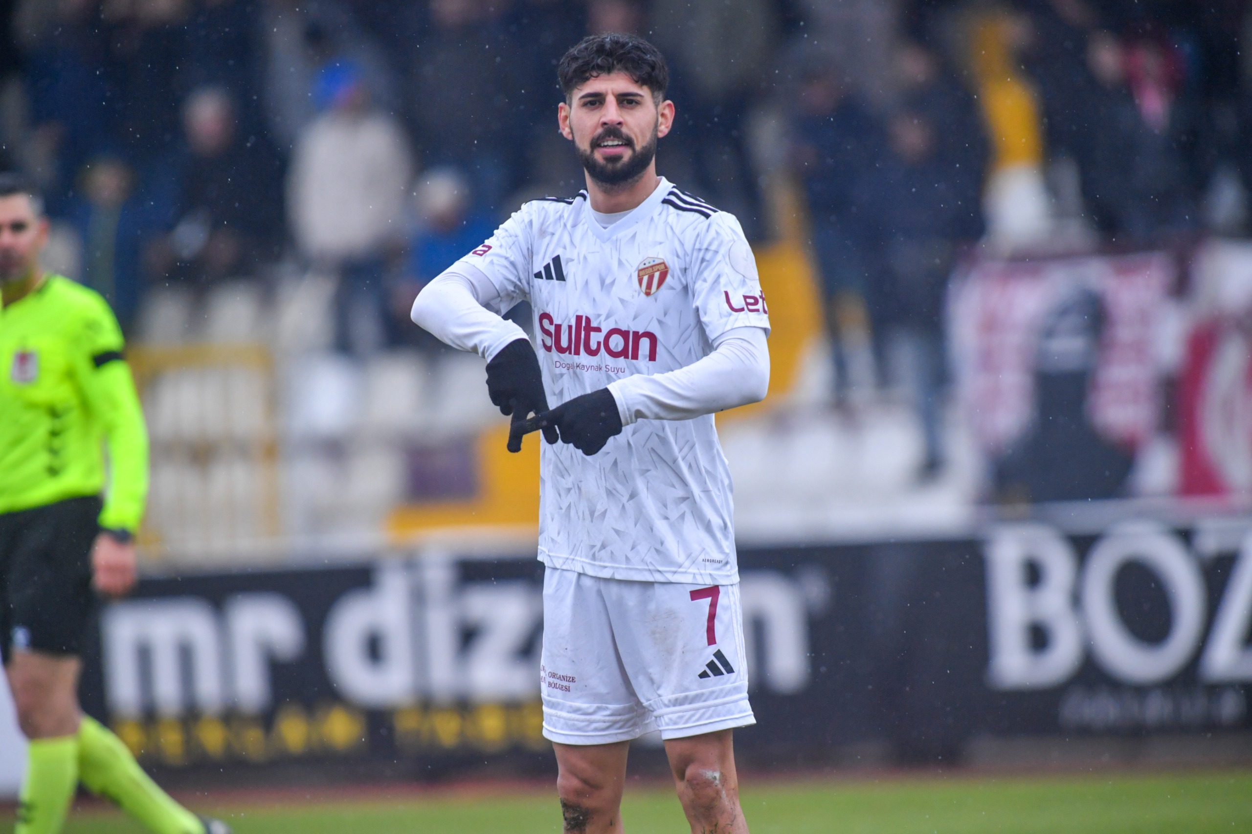 Whatsapp Image 2025 12 28 At 17.06.39-3