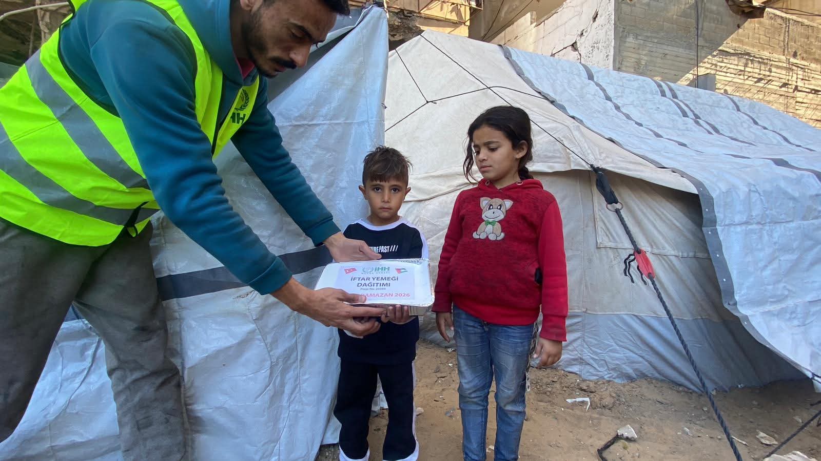 A2C3F472 Bf8C 4Ef5 B996 6D44E7D50Cb9-1