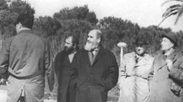 D17B02F2 E917 4Fc4 9Cb5 75B47D2A9394