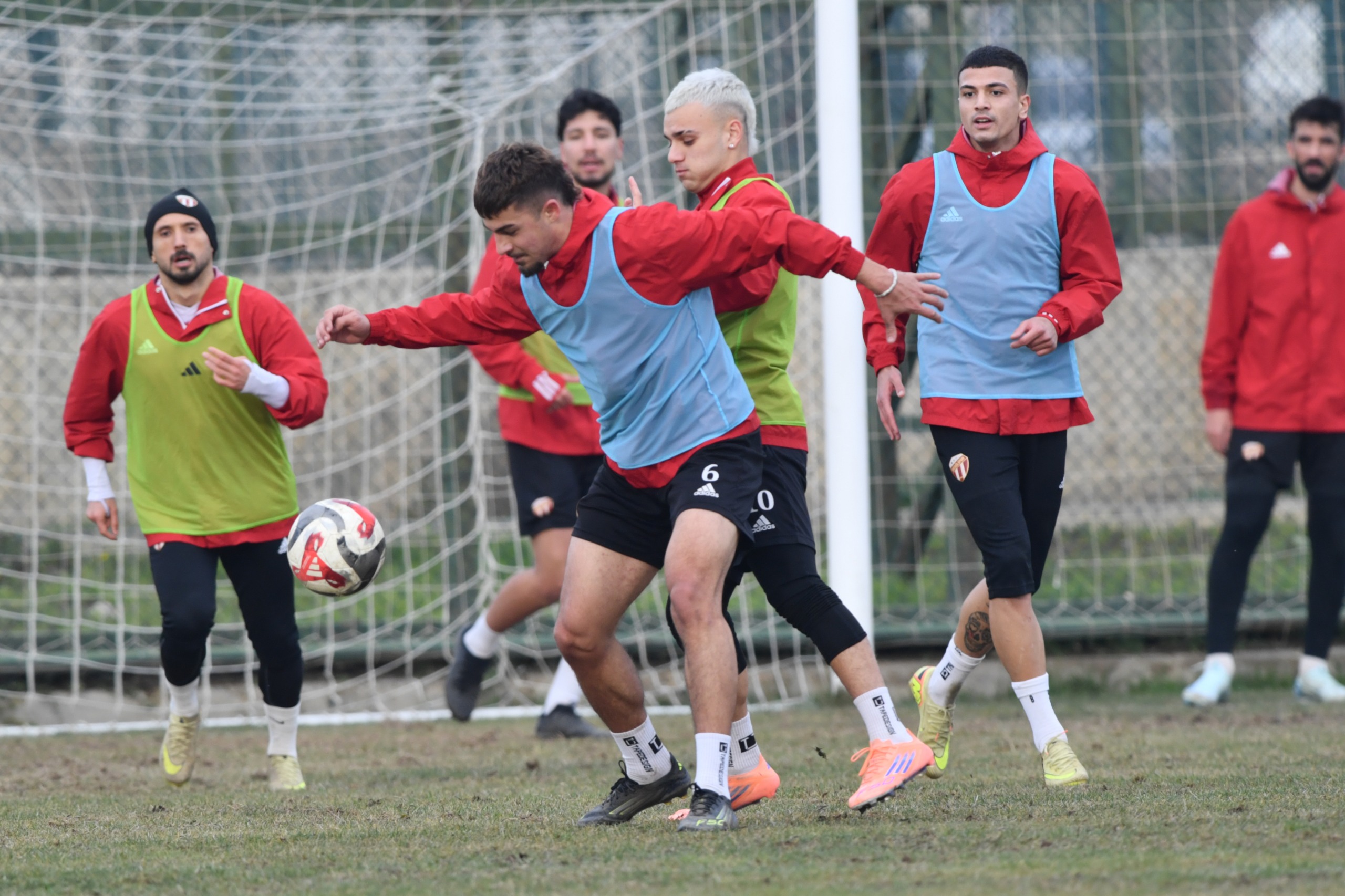 Whatsapp Image 2026 02 04 At 19.54.28 (1)