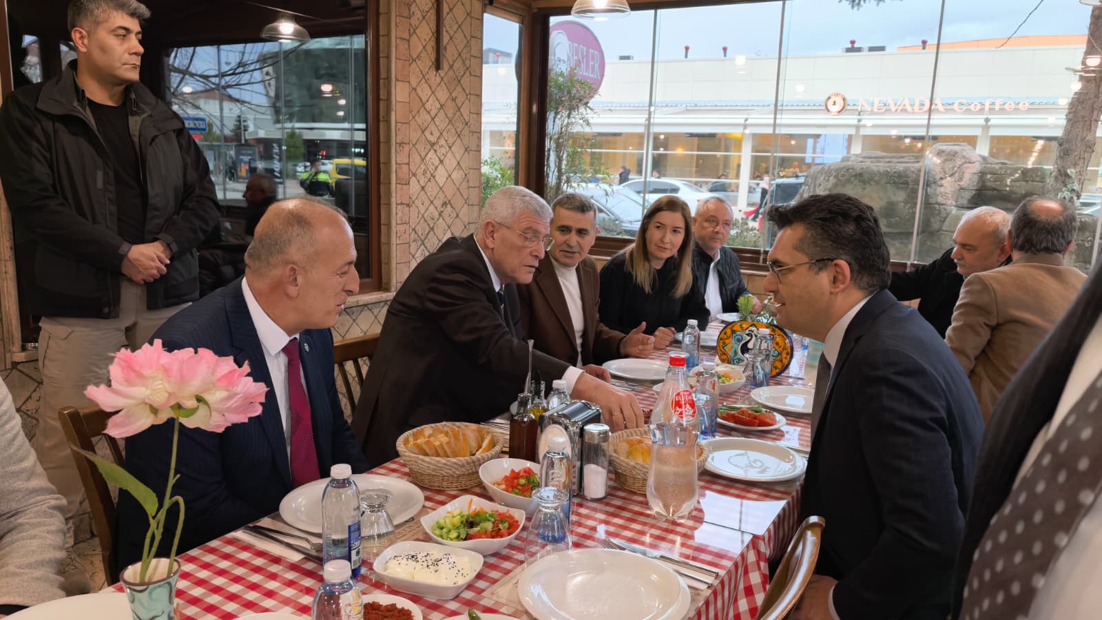 Whatsapp Image 2026 02 12 At 18.00.12