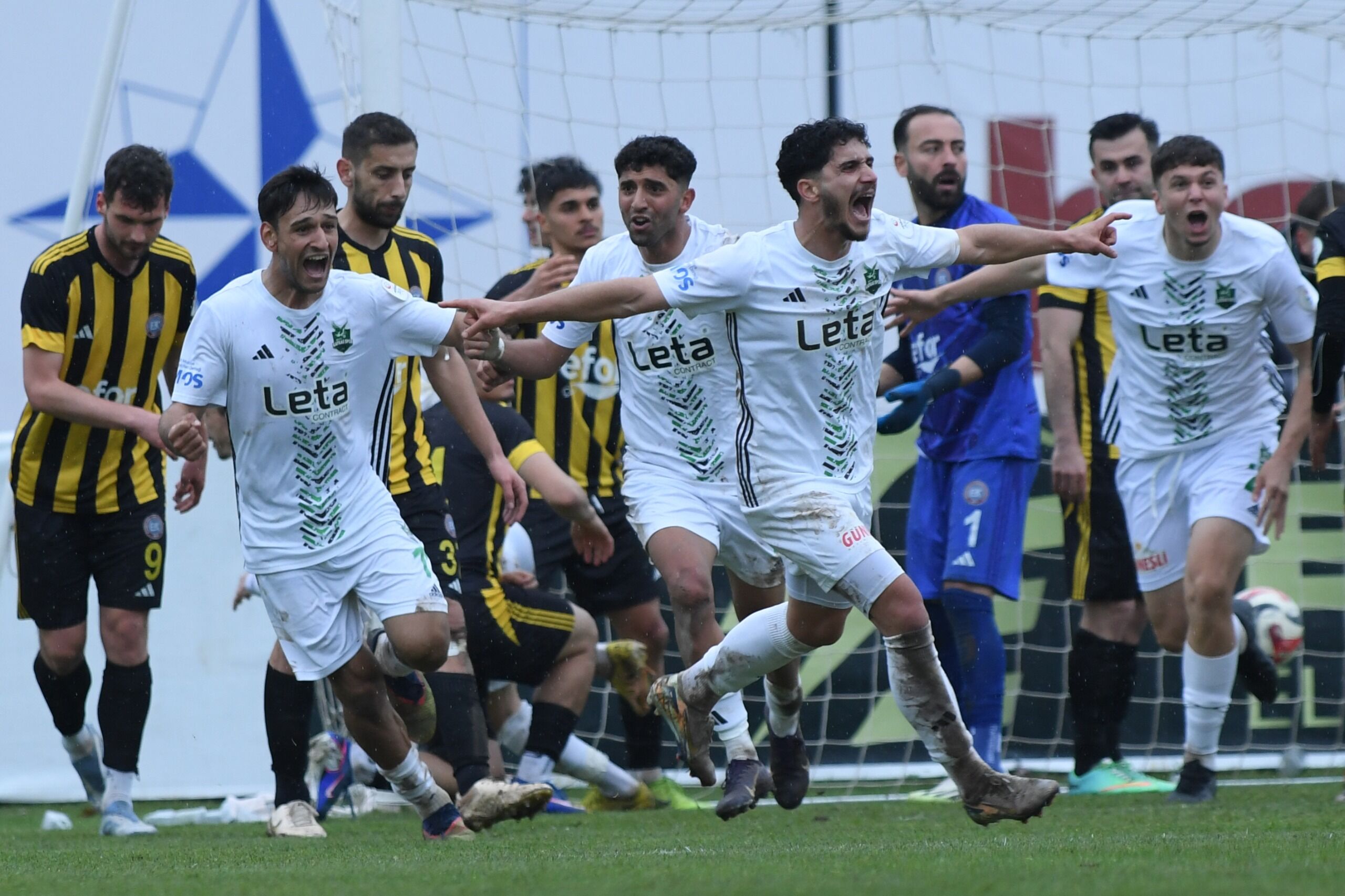 2Ee14676 E998 41A5 Ad13 Df5D41C77Ae6