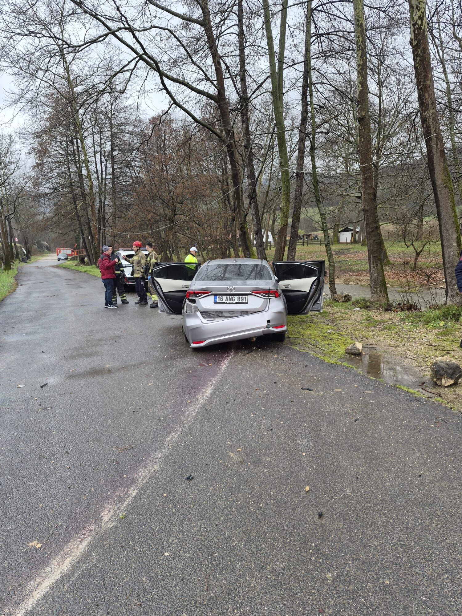 6B04F555 37F0 4B6C A437 11783B4001Bf-1