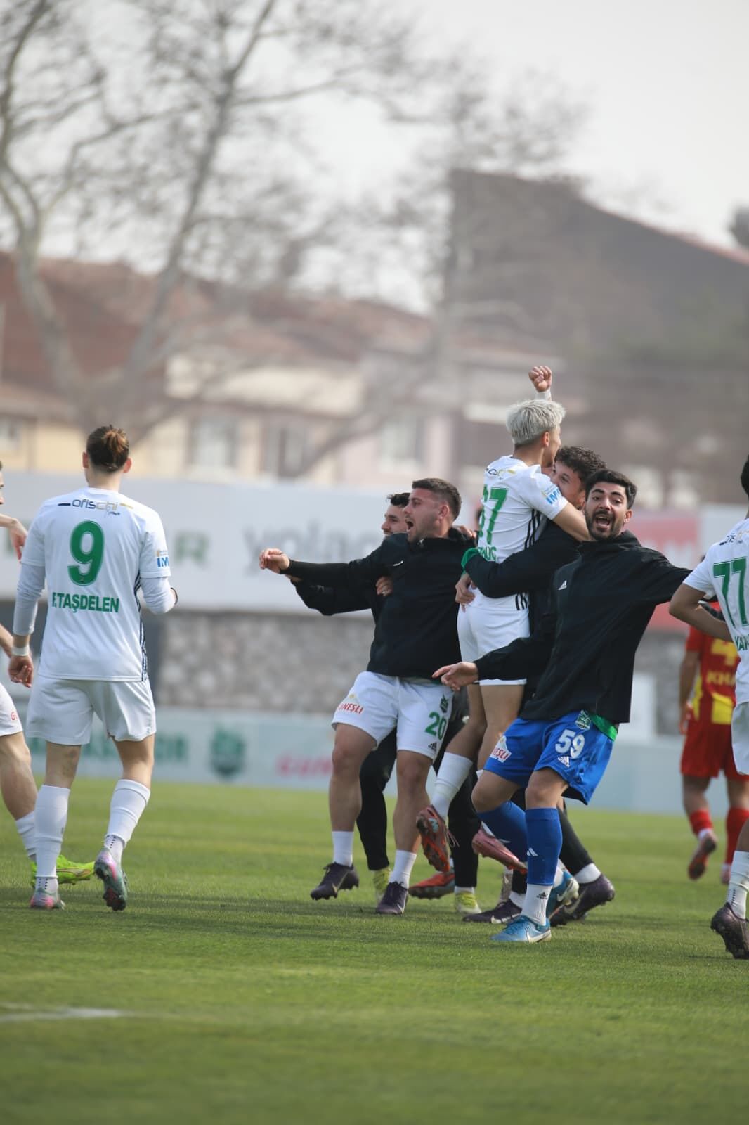 B4187F6A 7879 490C 96Bc B19Dc233498A