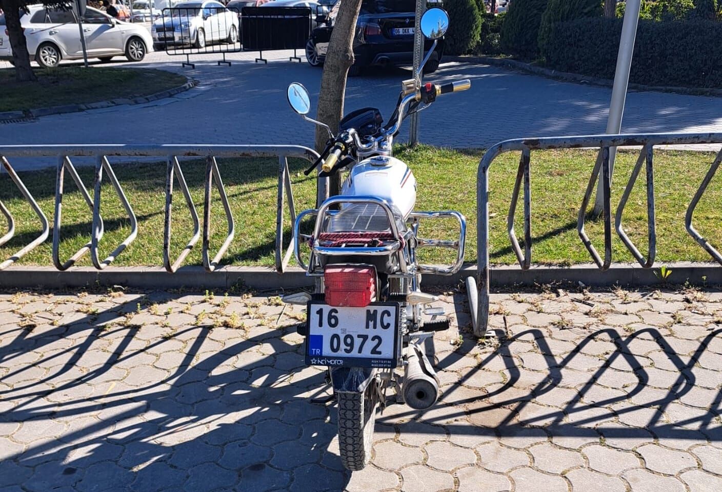 Bf0Ee5Fd 3F64 4930 803B Ac777E76Ec5C