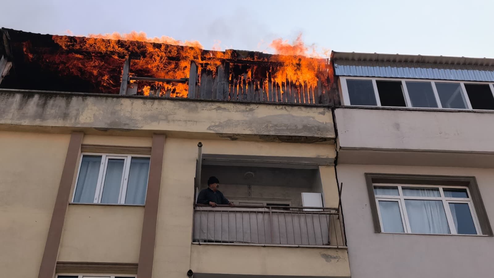 F8Baafcb 9361 493E B183 C18775B3D4B3