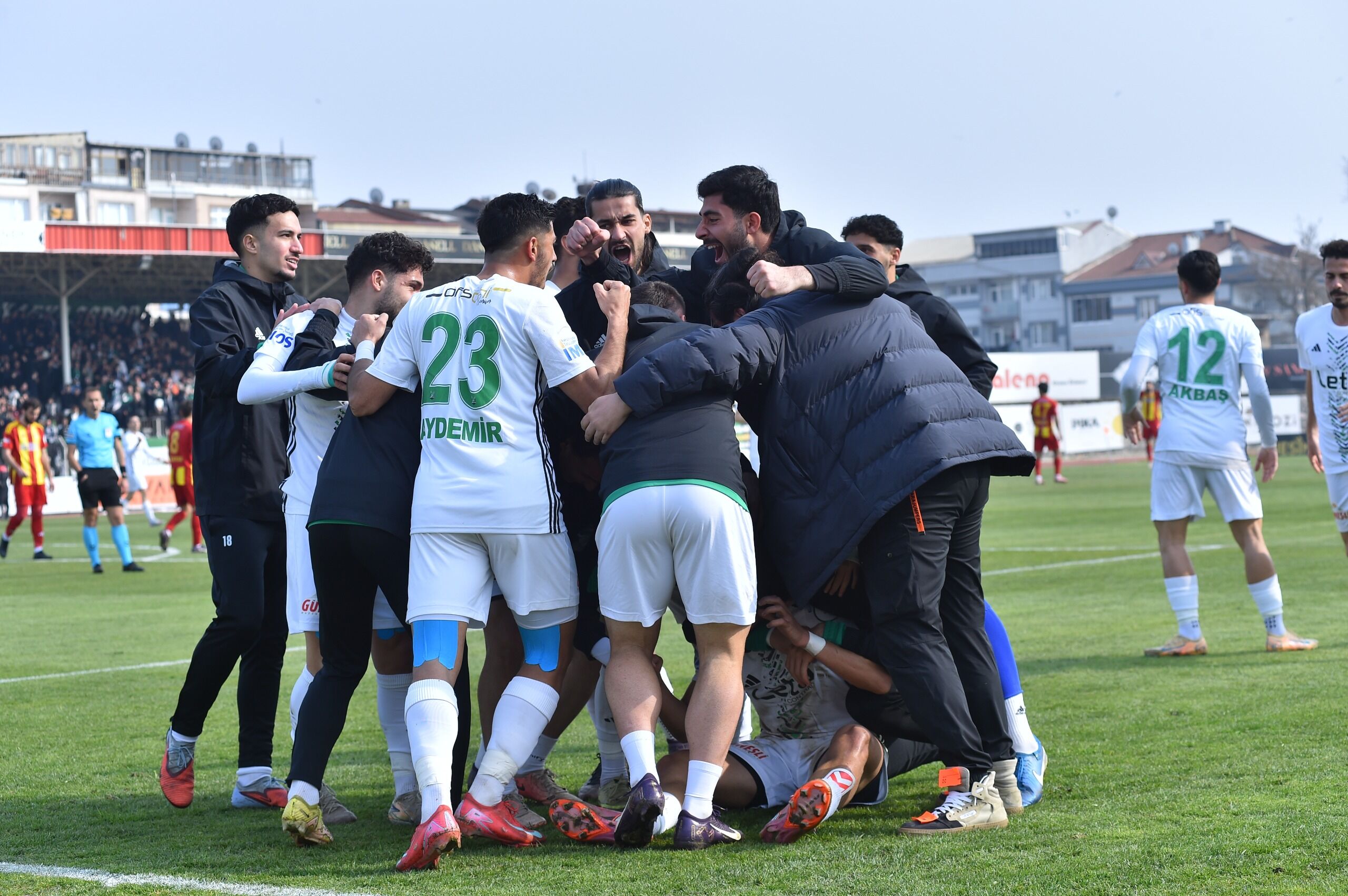 Whatsapp Image 2026 03 14 At 17.43.12 (1)