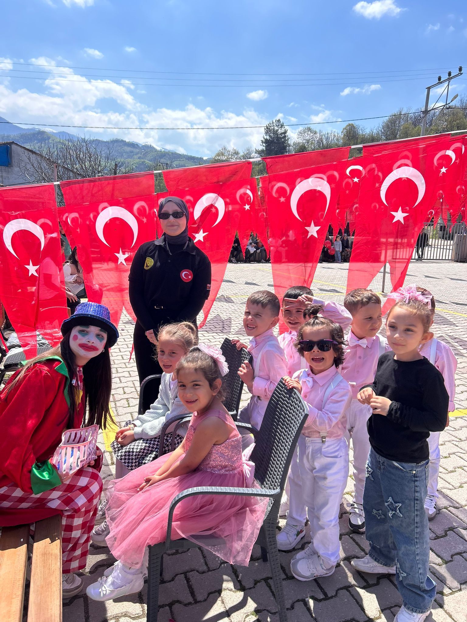 1E3Efa03 936F 42Eb 9174 4810C5758A6E