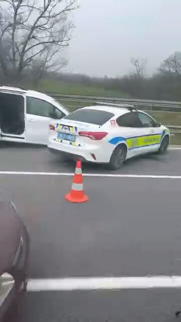 27C757Fc 4728 4236 8394 07E60829A80F