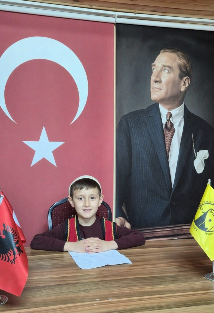 2C56Ddeb 799D 4511 83A2 B95Ffa4Caabf