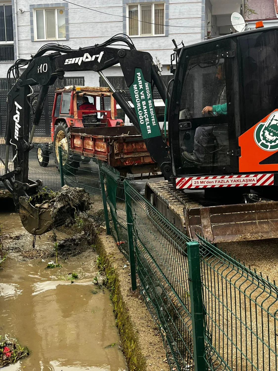 2D37353Eafd3Ed7545D2E2C9B167C2A176D3D80C