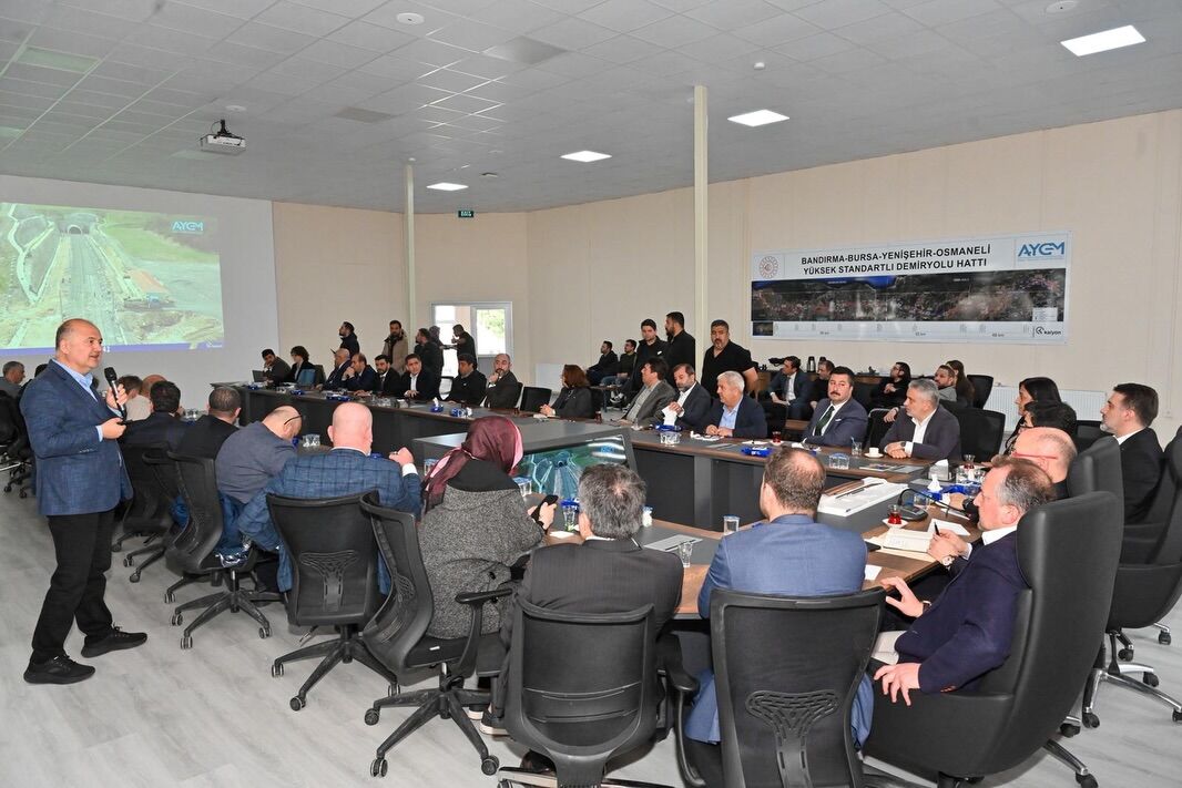 671025887 18355214398237611 2485154592674738839 N