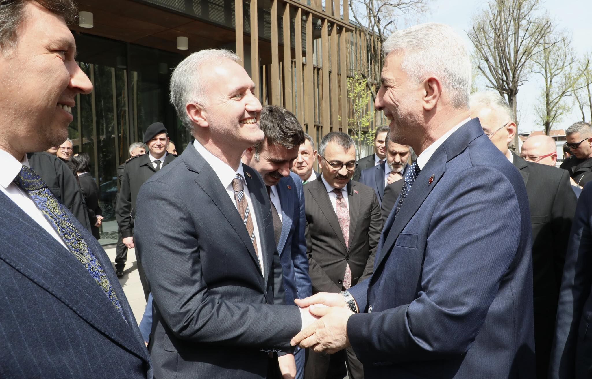 672343267 1493152222165957 579918281936792818 N