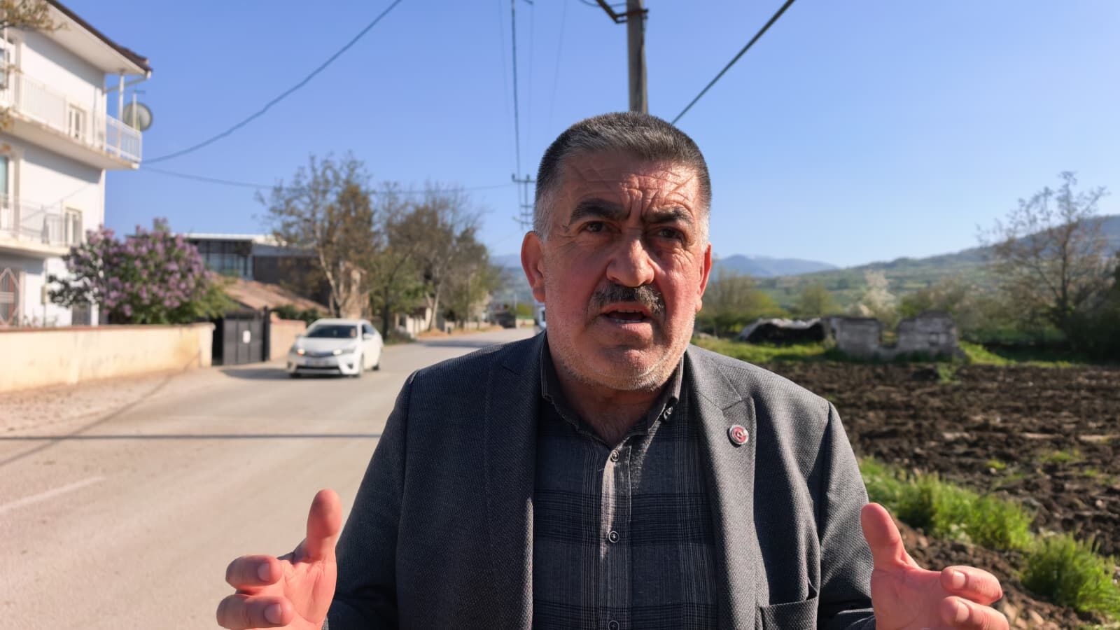 79A6E60D 5A41 4293 857E 37806A514E1C