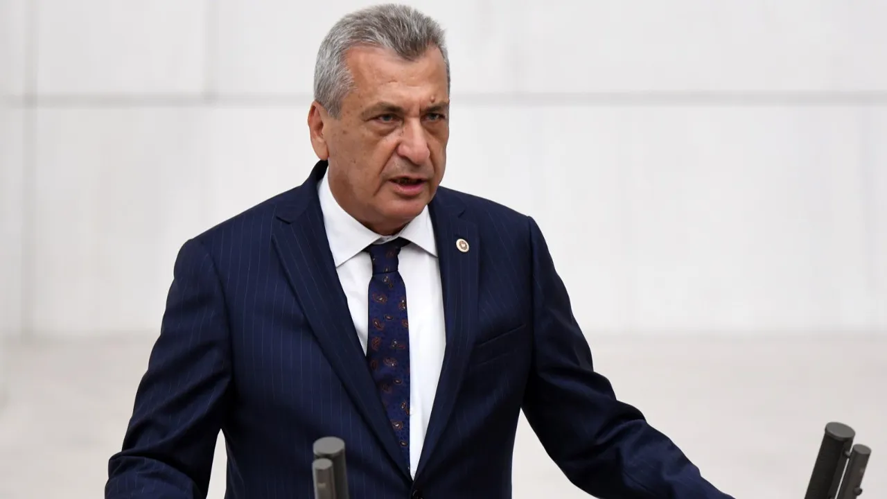 Chpde Koltuk Kavgasi Buyuyor Kilicdarogluna Yakin Vekil Disipline Sevk Ediliyor 1792065 202605211553 20260521155320 2