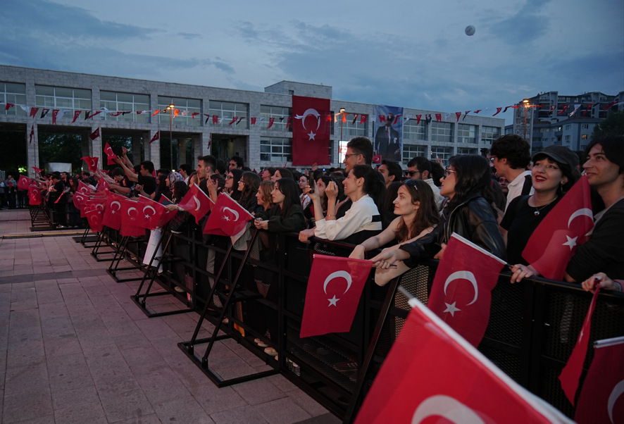 Ekran Görüntüsü 2026 05 19 233347