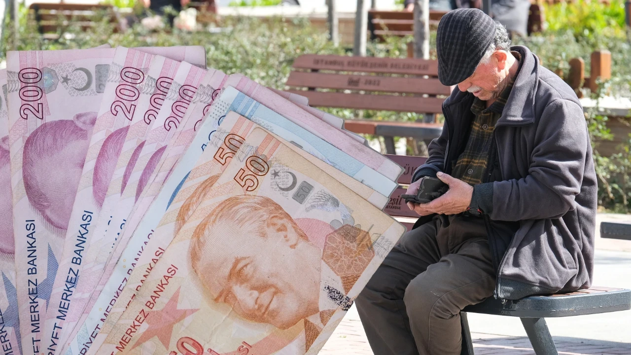En Dusuk Emekli Maasi Belli Oldu Y2Wh