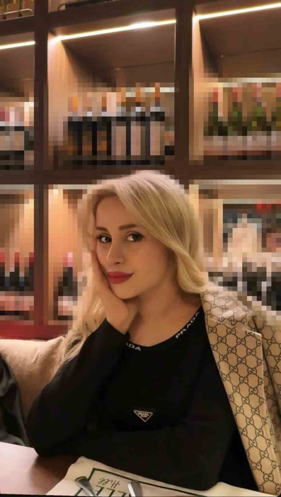 Basaksehirde Alkollu Oldugu Ileri Surulen Surucu Kaldirimdaki Genc Kiza Carpti 20260702 A W738753