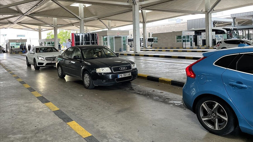 Gurbetciler Dikkat Ticaret Bakanligindan Yabanci Plakali Araclarla Turkiyeye Geleceklere 10 Uyari 17182594516102 2