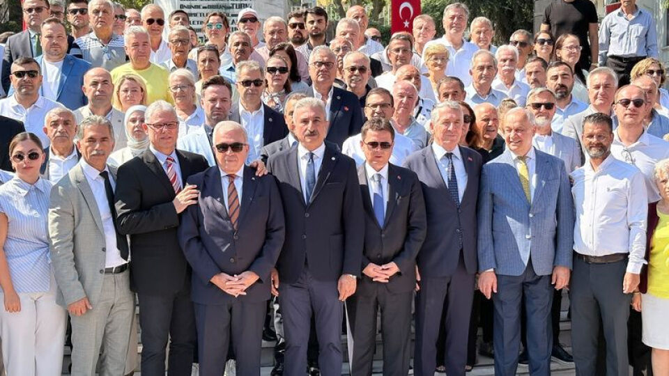 Yeni Parti’nin Bursa’da il başkanlığı ve yönetim listesi belli oldu