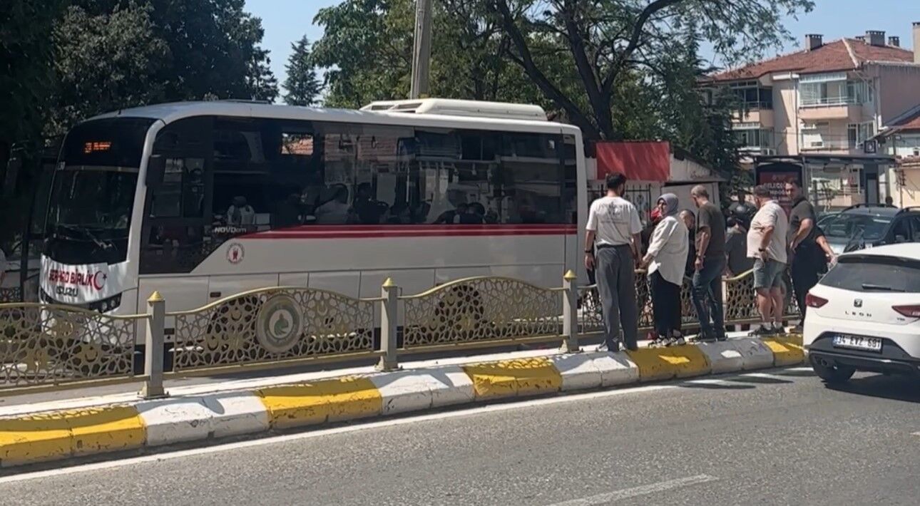 A W774469 02