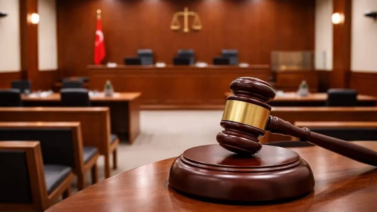 Karton bardaktaki içecek işinden etti | Hem işten hem tazminattan oldu