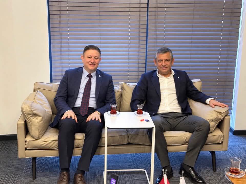 Erkan Dönmez, Özgür Özel ile İnegöl gündemini görüştü