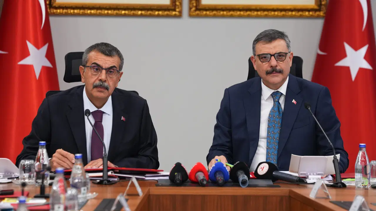 Bakan Çiftçi: "Yaralanan 3 çocuk ameliyatta, 8 yaralının 3’ü yoğun bakımda"