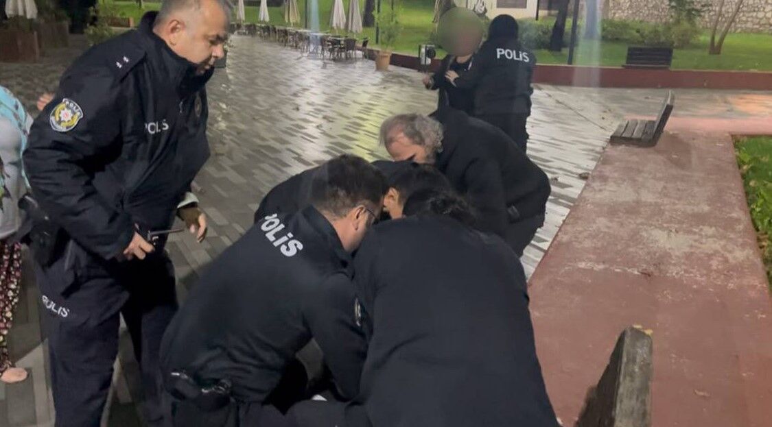 Bursa'da önce polisi çağırdılar, sonra ekiplere direndiler