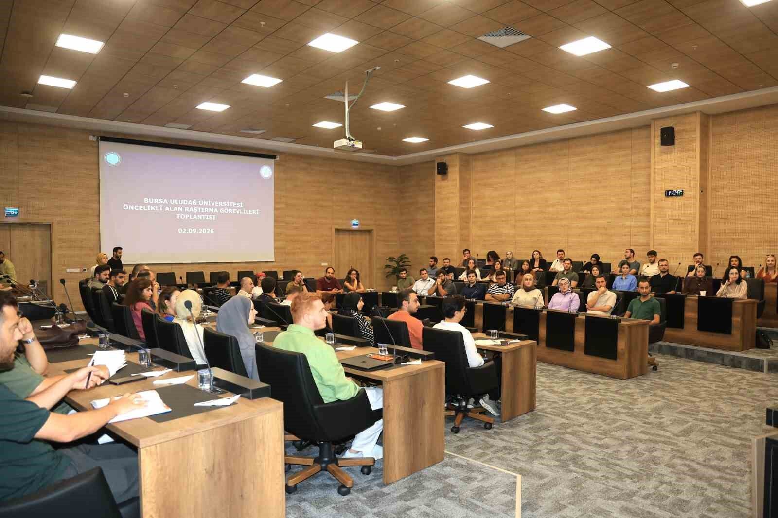 BUÜ'de genç araştırmacılarla 'Öncelikli Alan' buluşması