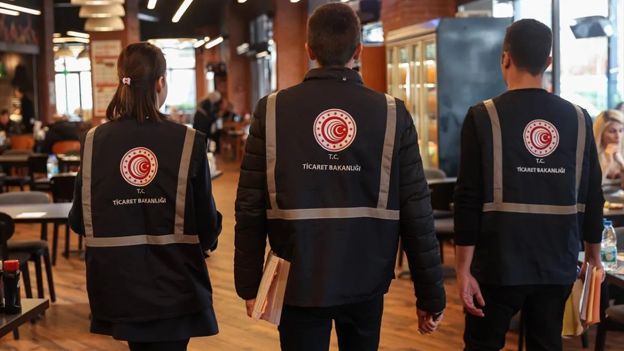 Ticaret Bakanlığı'ndan açıklama: Boğulma riski taşıyan peluş anahtarlık toplatılıyor
