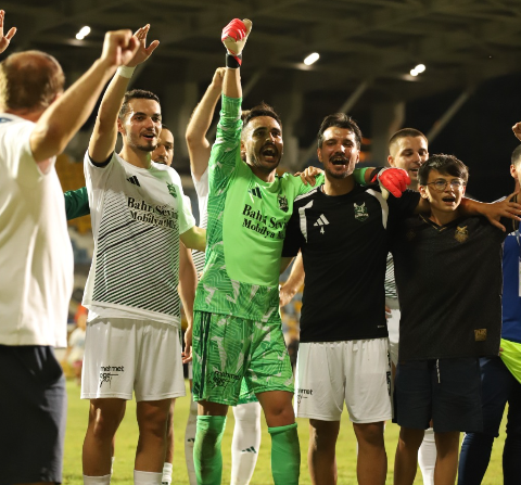 Kafkasspor ilk maçta gövde gösterisi yaptı! Uzun: “Bu sadece başlangıç"