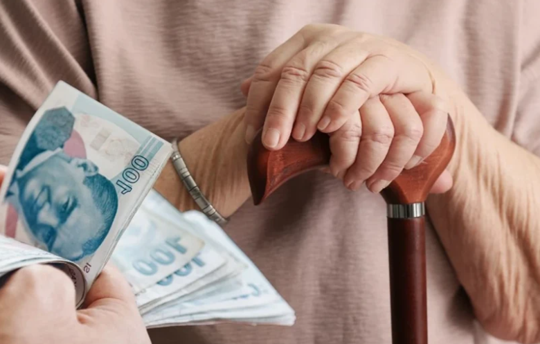 Bu yıllar arasında sigortalı olanlar müjde: Kademeli emeklilikte yeni formül mü geliyor?
