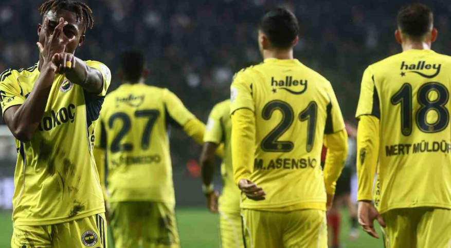 Ocak ayında yolcu olabilir: Fenerbahçeli yıldız kararını verdi