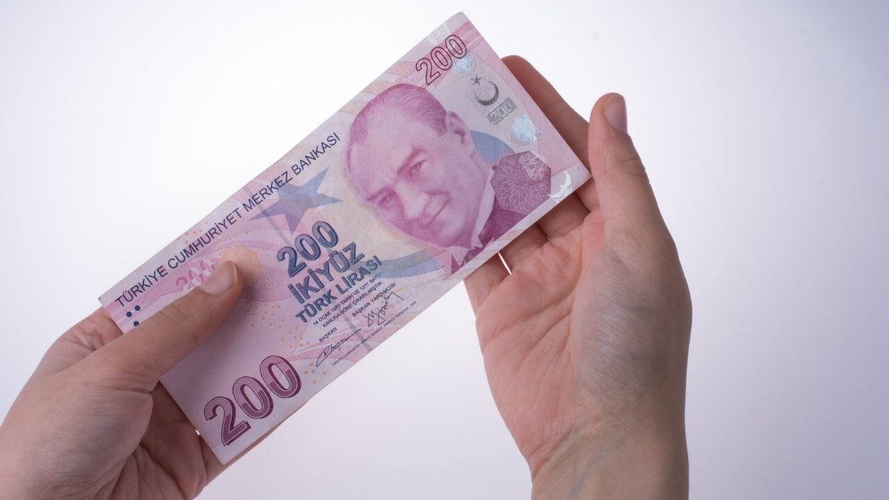 Ogretmenlere 8 Bin 665 Tl Hazirlik Odenegi Son 3 Yilda 6 Kat Artis Yapildi 1813404 202609030013 20260903001336 1